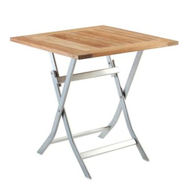 Praktiskt snygg bord i aluminium och teak.